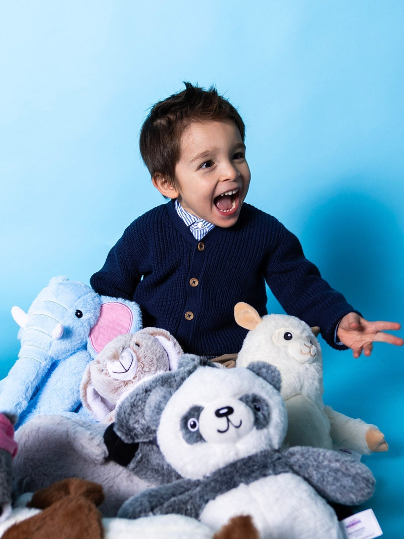 Which hot water bottle keeps you warm longer: water or clay? 